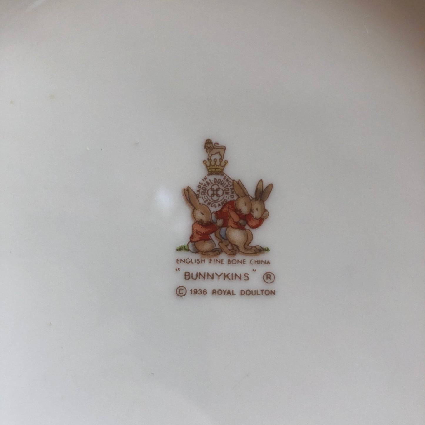 Royal Doulton Bunnykins - Helping In The Kitchen Bowl - 1936