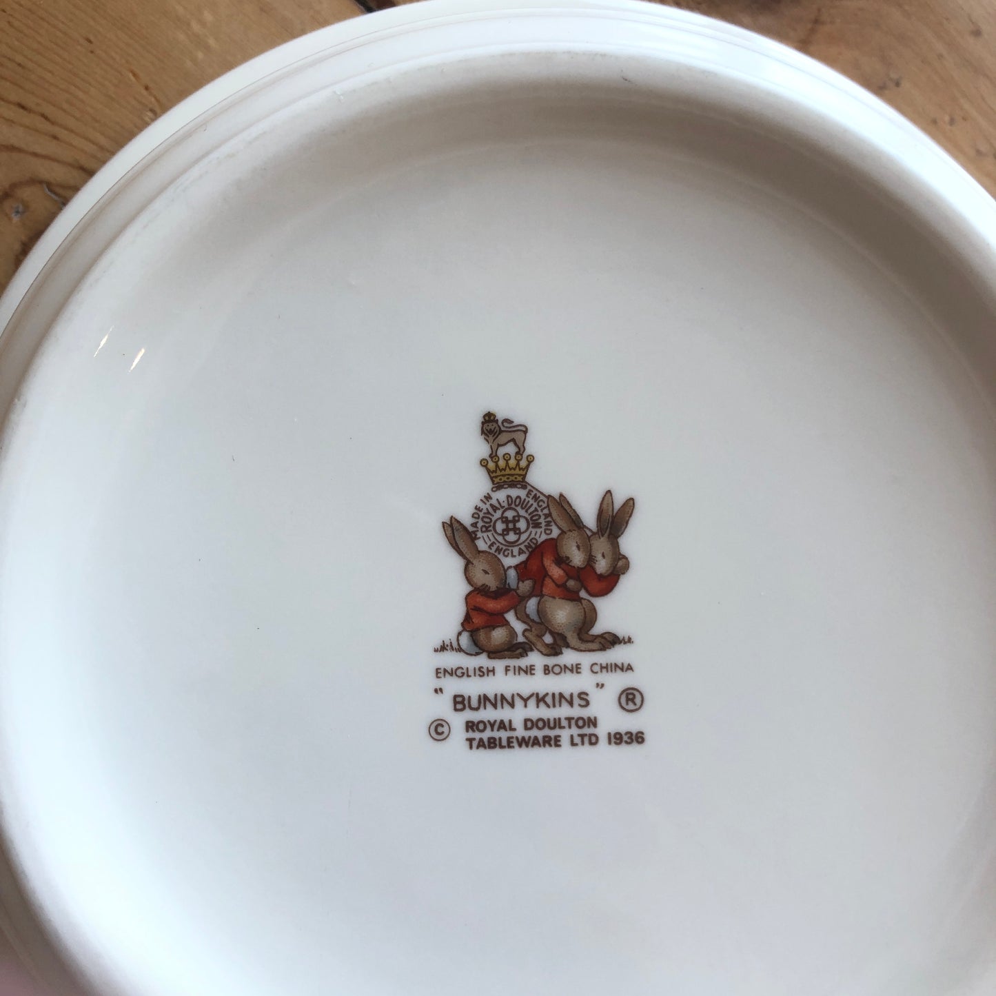 Royal Doulton Bunnykins - Helping Wallpaper Bowl - 1936