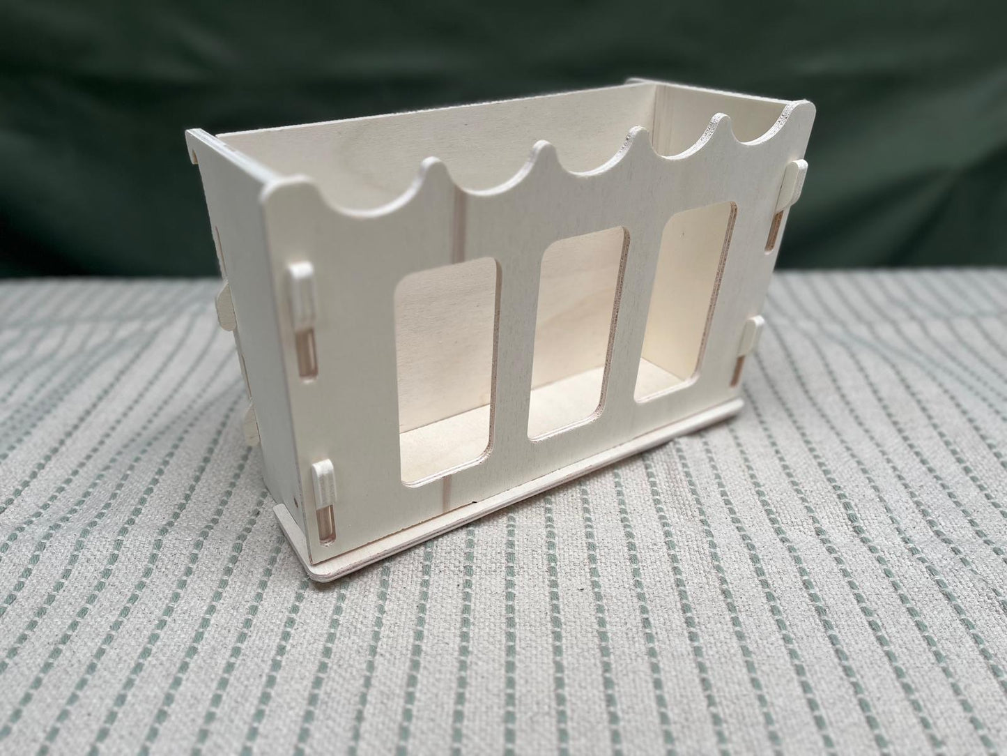 Hay Rack | Wooden Rabbit Hay Rack