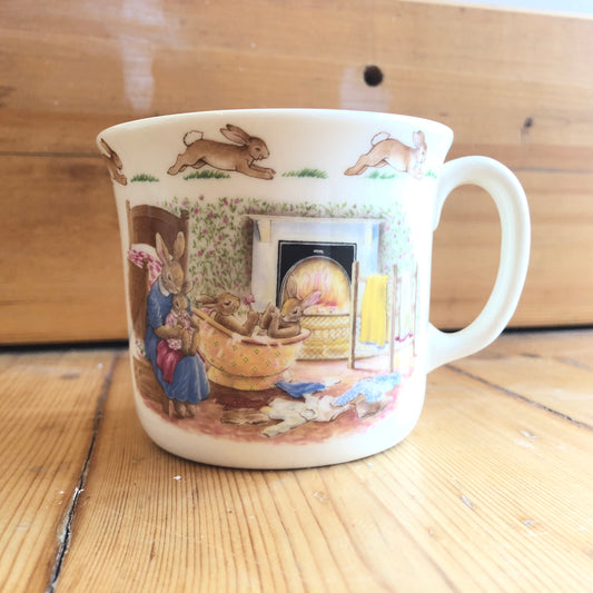 Royal Doulton Bunnykins - Bath Time Cup - 1988