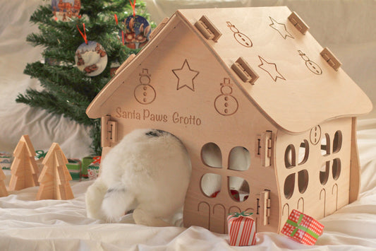 Flatpack Santa Paws Grotto Hideaway